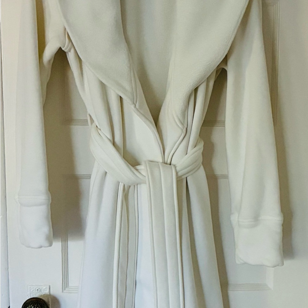 UGG Ivory Cozy Robe